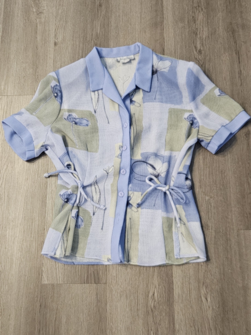 dressbarn Blue and Sage Floral Button-Front Knit Top